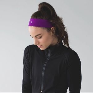 Lululemon Fly Away Tamer Headband